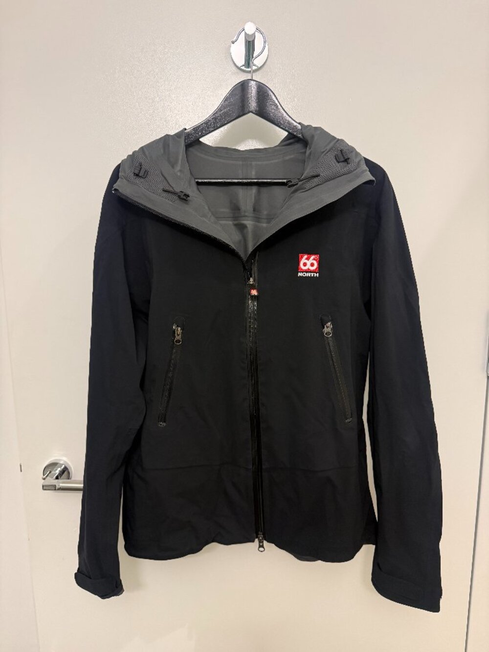 66 North Snaefell Shell Jacket